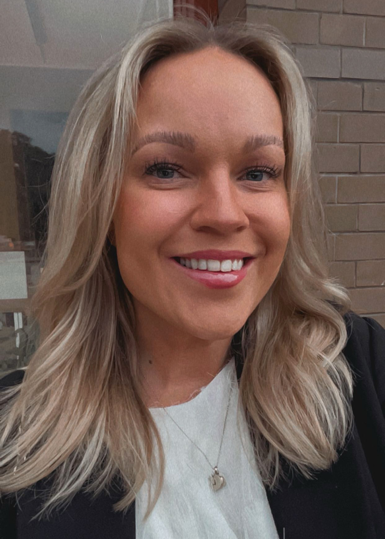 Porträttbild på Lina Andreasson
